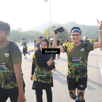 Runner Photo 6925550