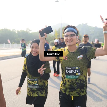 Runner Photo 6925555