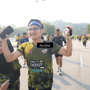 Runner Photo 6925557