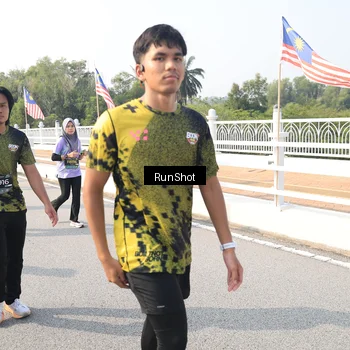 Runner Photo 6925567