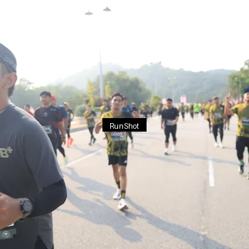 Runner Photo 6925574