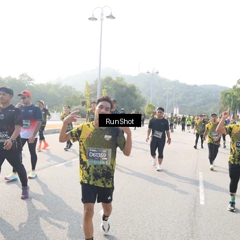 Runner Photo 6925578