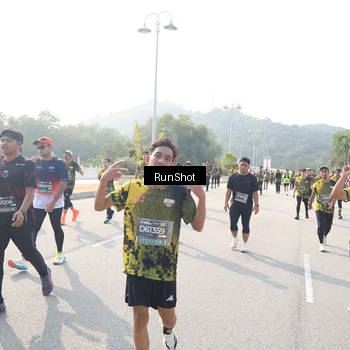Runner Photo 6925579