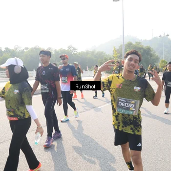 Runner Photo 6925586