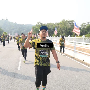 Runner Photo 6925592