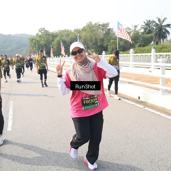 Runner Photo 6925602