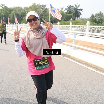 Runner Photo 6925608