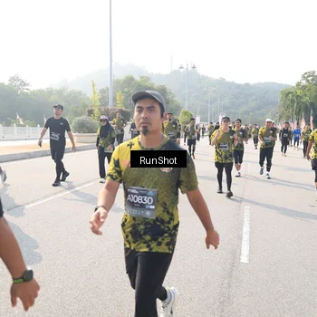 Runner Photo 6925613