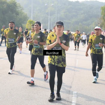 Runner Photo 6925625