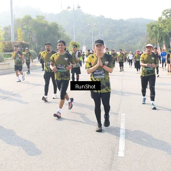 Runner Photo 6925628