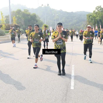 Runner Photo 6925629