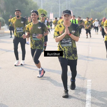 Runner Photo 6925635