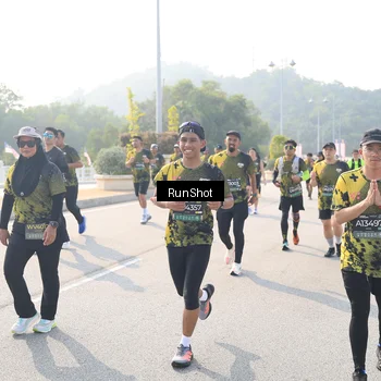 Runner Photo 6925636