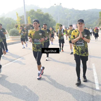 Runner Photo 6925637