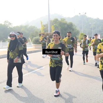 Runner Photo 6925638