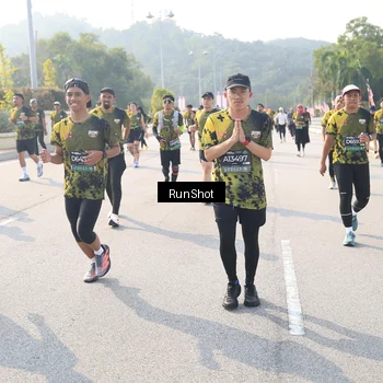 Runner Photo 6925639