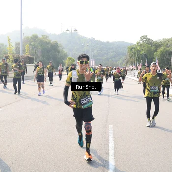 Runner Photo 6925660