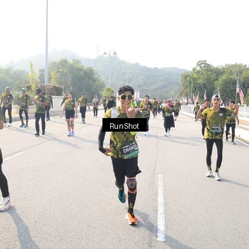 Runner Photo 6925663
