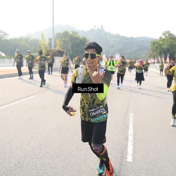 Runner Photo 6925665