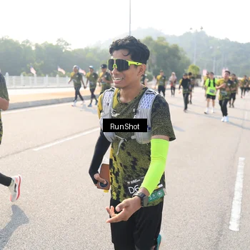 Runner Photo 6925667