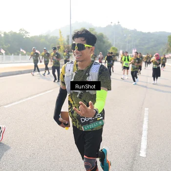 Runner Photo 6925671