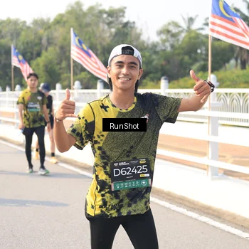 Runner Photo 6925682