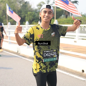 Runner Photo 6925683