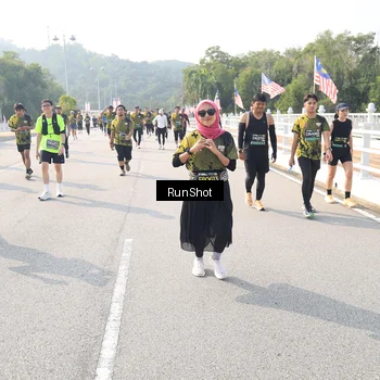 Runner Photo 6925697