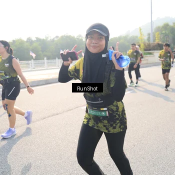 Runner Photo 6925717