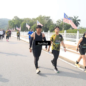 Runner Photo 6925721