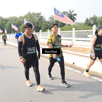 Runner Photo 6925726