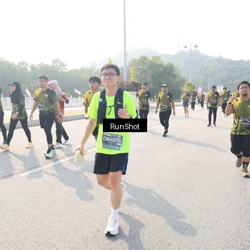 Runner Photo 6925730