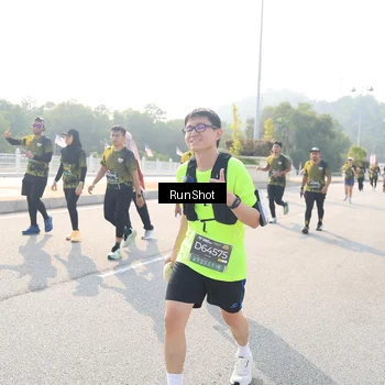 Runner Photo 6925733