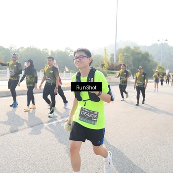 Runner Photo 6925735