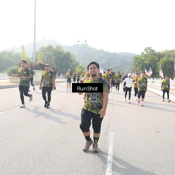 Runner Photo 6925738