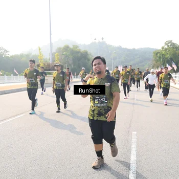 Runner Photo 6925740