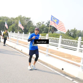 Runner Photo 6925752