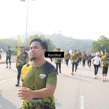 Runner Photo 6925753