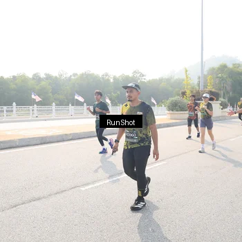 Runner Photo 6925771