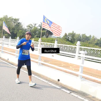 Runner Photo 6925772