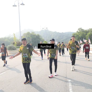 Runner Photo 6925776