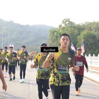 Runner Photo 6925781