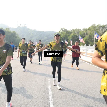 Runner Photo 6925793