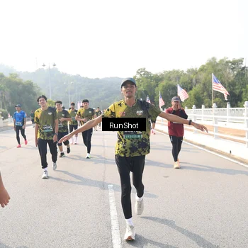 Runner Photo 6925796