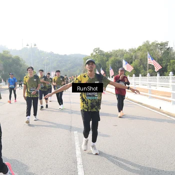 Runner Photo 6925804