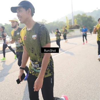 Runner Photo 6925806