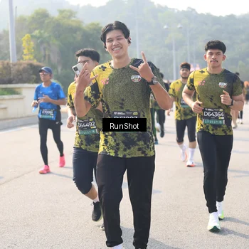 Runner Photo 6925814