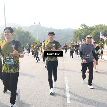 Runner Photo 6925821