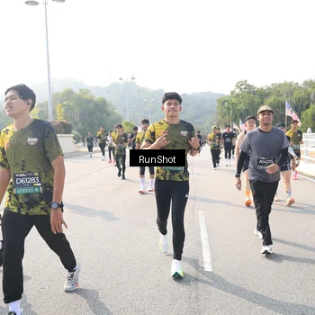 Runner Photo 6925825