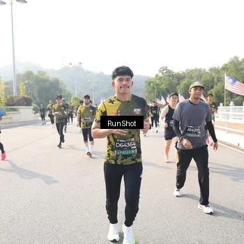 Runner Photo 6925831